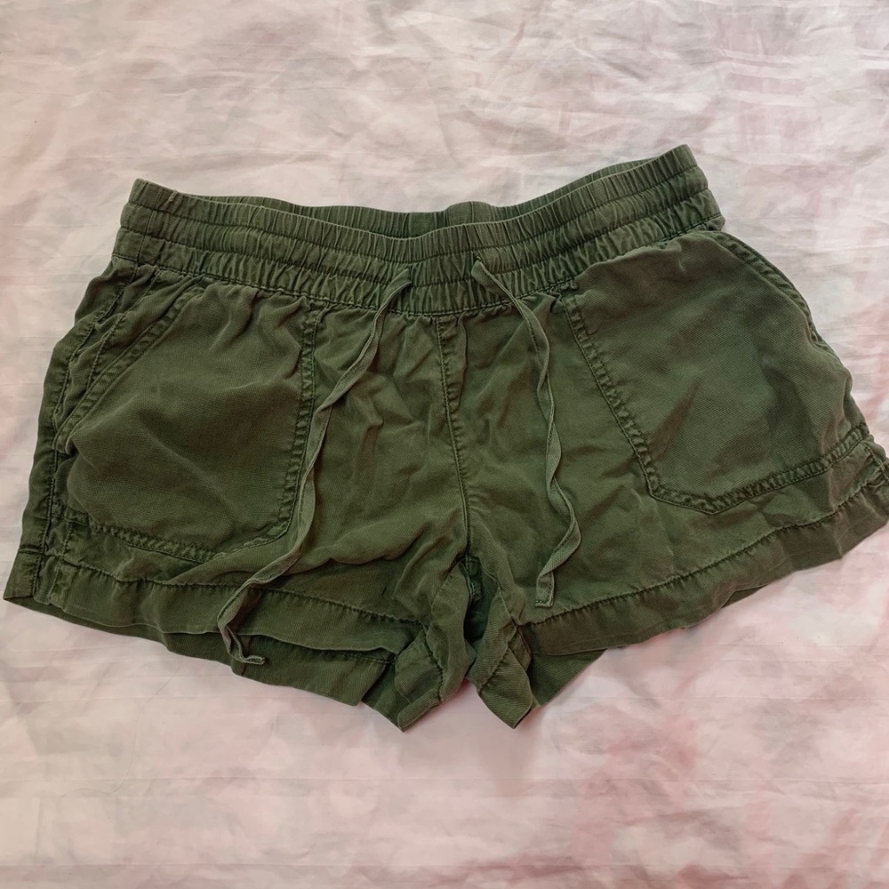 Vineyard Vines Shorts